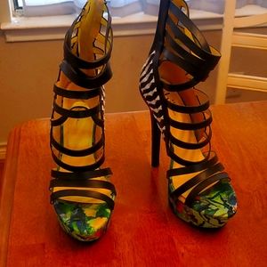 Shi by Journey 4 inch high heels